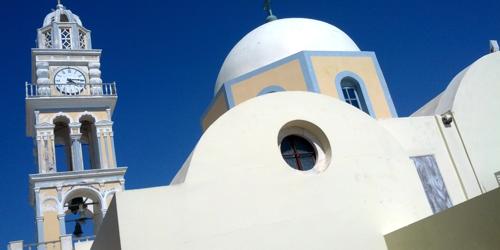 Churches in Οία