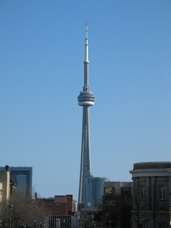 the cn tower from u of t