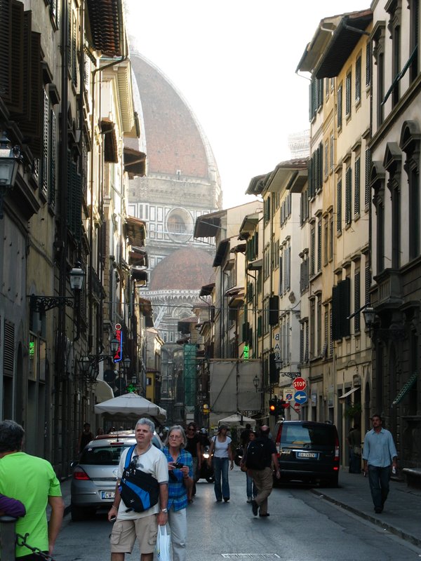 Narrow street and the Duomo