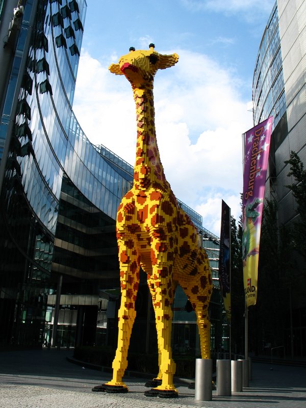 A Lego Giraffe