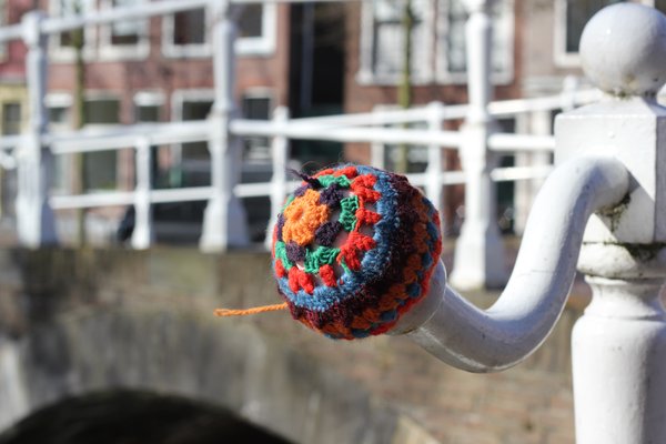 A Yarn Bombing in Delft