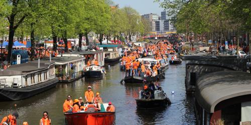 Queen's Day Parade on the Canals